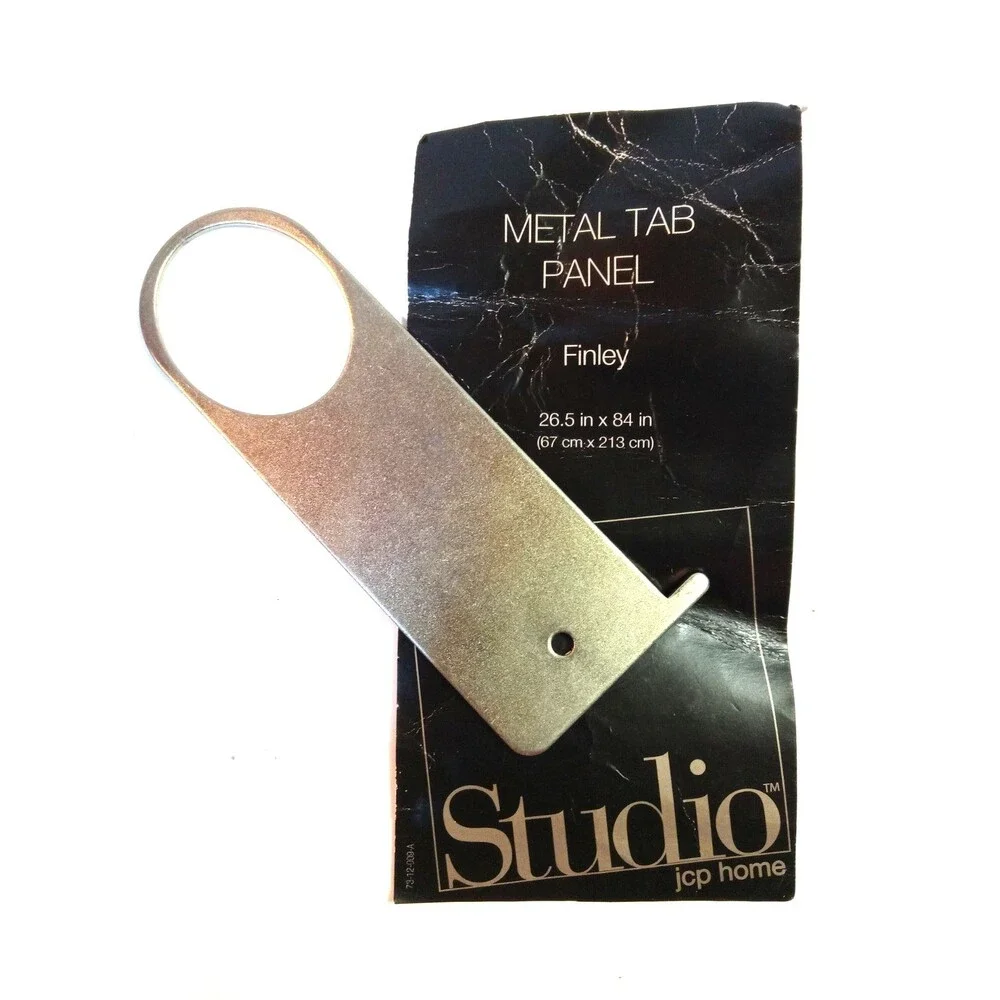 Studio Finley Metal Tab 26.5